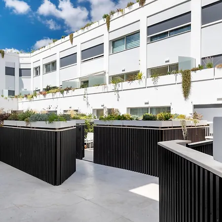 Daire Colosseum Luxury 26 *