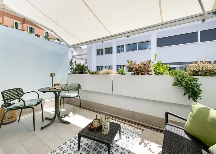 Colosseum Luxury 26 *